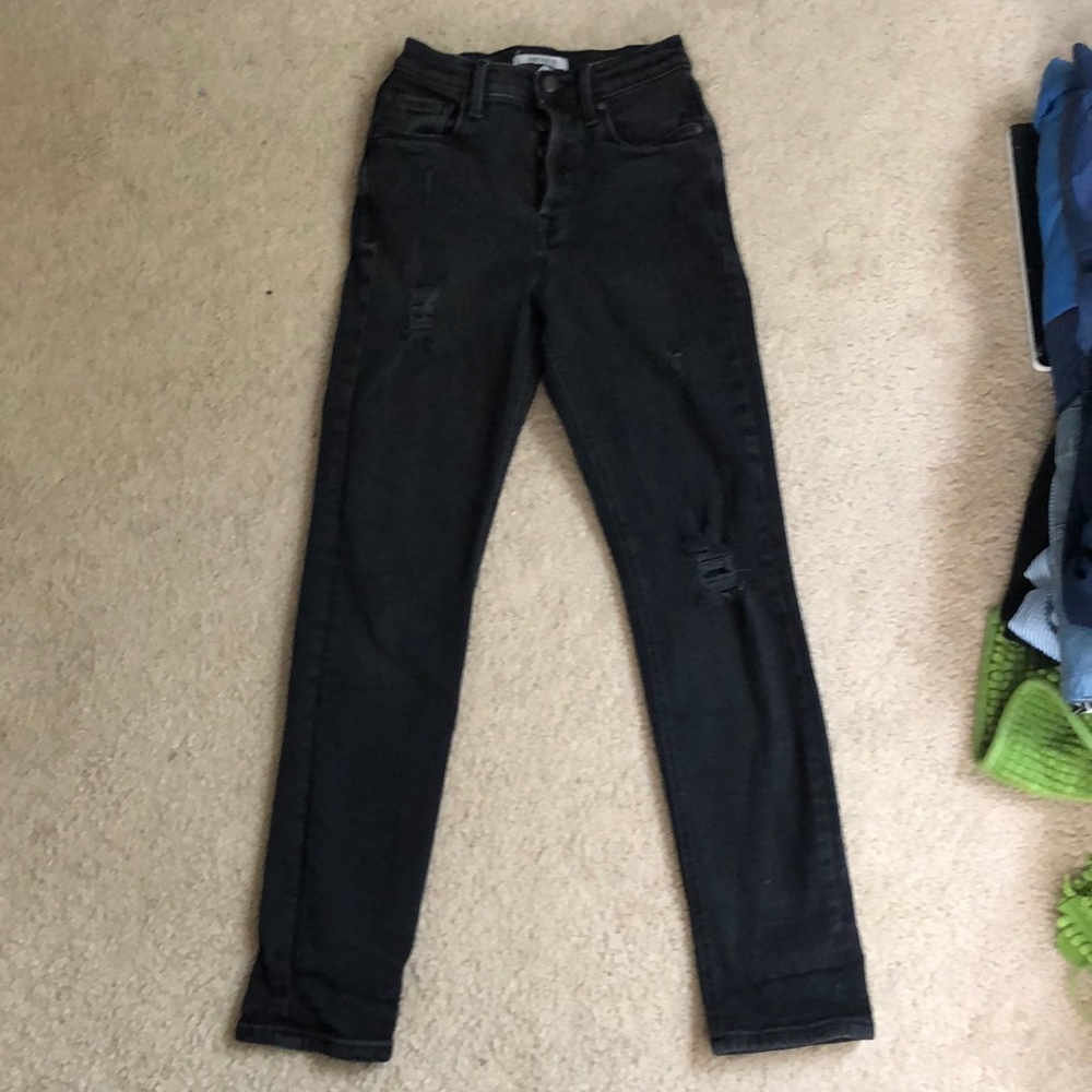 4/$20 High Rise Ripped Skinny Jeans - Picture 3 of 7